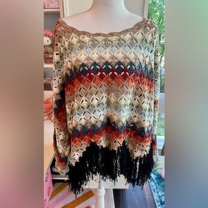 Free People EUC Nadia’s crochet fringe poncho XS/S fits M
